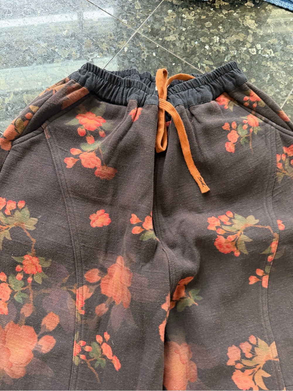 Floral Print Drawstring Sweatpants - Charcoal with Orange Flowers - Picture 4 of 9